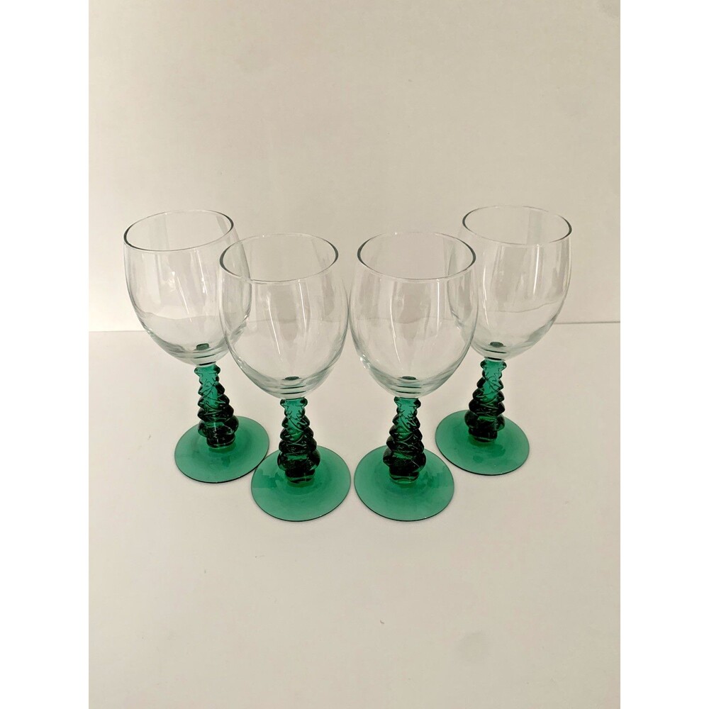 Libbey Christmas Tree Wine Glasses Green Stemmed Holiday Drinkware Lot of 4